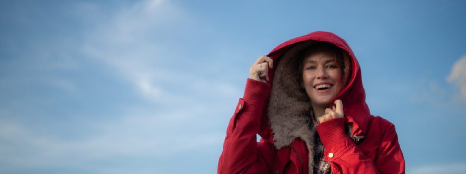 ta-pio-modata-ginekia-boufan Τα πιο μοδάτα γυναικεία μπουφάν που θα κυριαρχήσουν φέτος