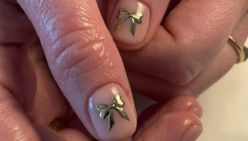 Ralph Lauren Christmas nails: Το πιο chic nail trend των γιορτών