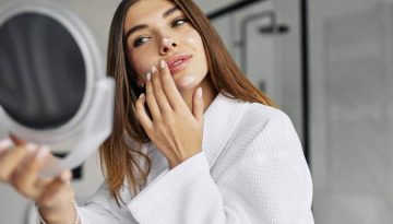 Skincareholic: Τι να πιστέψουμε για αυτή την εμμονή με την ομορφιά που έγινε viral στο TikTok;