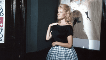 Η ιστορία πίσω από τη gingham φούστα της Brigitte Bardot στο “Voulez-vous danser avec moi?”