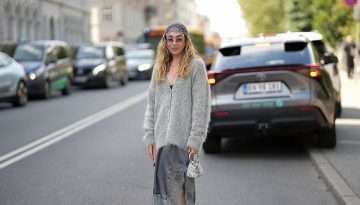 Το iconic ντύσιμο που θα σε βγάλει ασπροπρόσωπη στο σημερινό family gathering