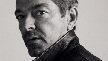 Alaia: &Omicron; Pieter Mulier &alpha;&pi;&omicron;&chi;&omega;&rho;&epsilon;ί &alpha;&pi;ό &tau;&omicron;&nu; &omicron;ί&kappa;&omicron; &ndash; &Theta;&alpha; &pi;ά&epsilon;&iota; &sigma;&tau;&omicron;&nu; Versace;