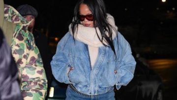 H Rihanna &sigma;&upsilon;&mu;&pi;&lambda;ή&rho;&omega;&sigma;&epsilon; &tau;&omicron; denim &sigma;ύ&nu;&omicron;&lambda;ό &tau;&eta;&sigmaf; &mu;&epsilon; tiger print &gamma;ό&beta;&epsilon;&sigmaf;