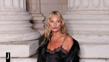 H Κέιτ Μος στο show του Saint Laurent απέδειξε γιατί θεωρείται super model – Το look με lingerie top και φούστα με βαθύ σκίσιμο