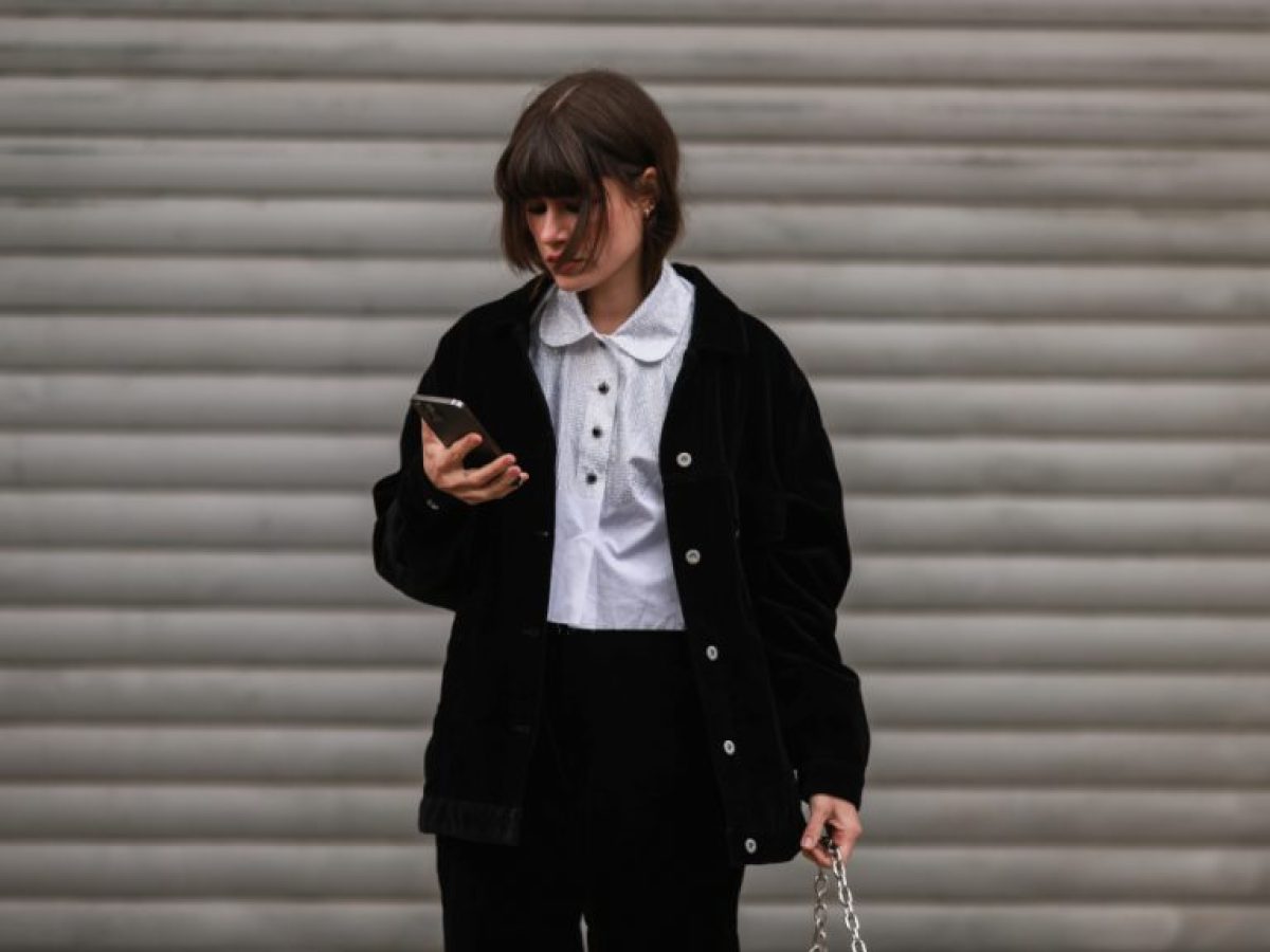 Peter Pan collar: Το στοιχείο που επιστρέφει ως το πιο ρομαντικό στοιχείο της σεζόν – Δίνει παραμυθένια vibes