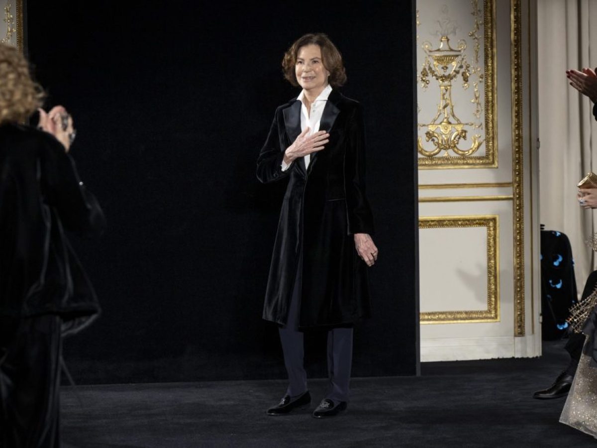 Silvana Armani: Ποια είναι η ανιψιά του διάσημου σχεδιαστή που παρουσίασε την πρώτη της συλλογή Armani Privé