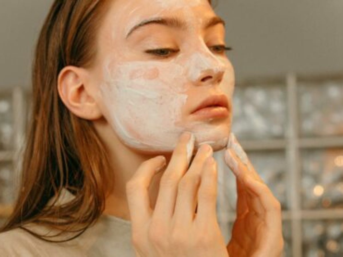 Skin Pampering: Χειμερινές τελετουργίες ομορφιάς στο σπίτι