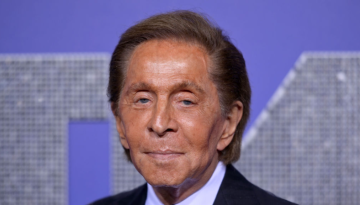 Valentino: &Alpha;&lambda;&lambda;ά&zeta;&omicron;&upsilon;&nu; &tau;&alpha; &delta;&epsilon;&delta;&omicron;&mu;έ&nu;&alpha; &sigma;&chi;&epsilon;&tau;&iota;&kappa;ά &mu;&epsilon; &tau;&eta;&nu; &kappa;&lambda;&eta;&rho;&omicron;&nu;&omicron;&mu;&iota;ά &tau;&omicron;&upsilon; &ndash; &Pi;&omicron;&iota;&omicron;&iota; &epsilon;ί&nu;&alpha;&iota; &omicron;&iota; &pi;έ&nu;&tau;&epsilon; &pi;&iota;&theta;&alpha;&nu;&omicron;ί &delta;&iota;&kappa;&alpha;&iota;&omicron;ύ&chi;&omicron;&iota;