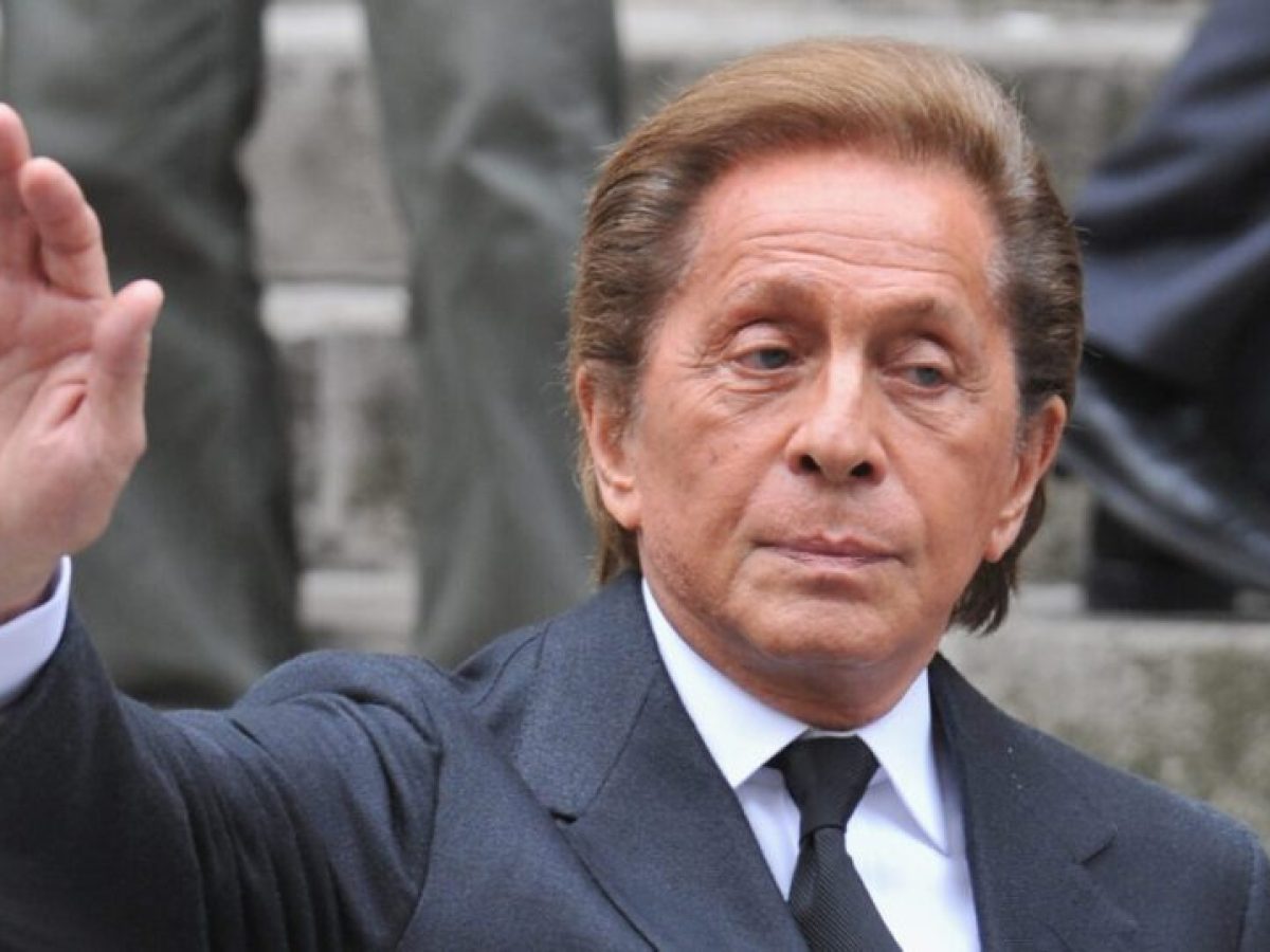 Valentino Garavani: Πέθανε ο εμβληματικός couturier της Ιταλικής μόδας σε ηλικία 93 χρονών