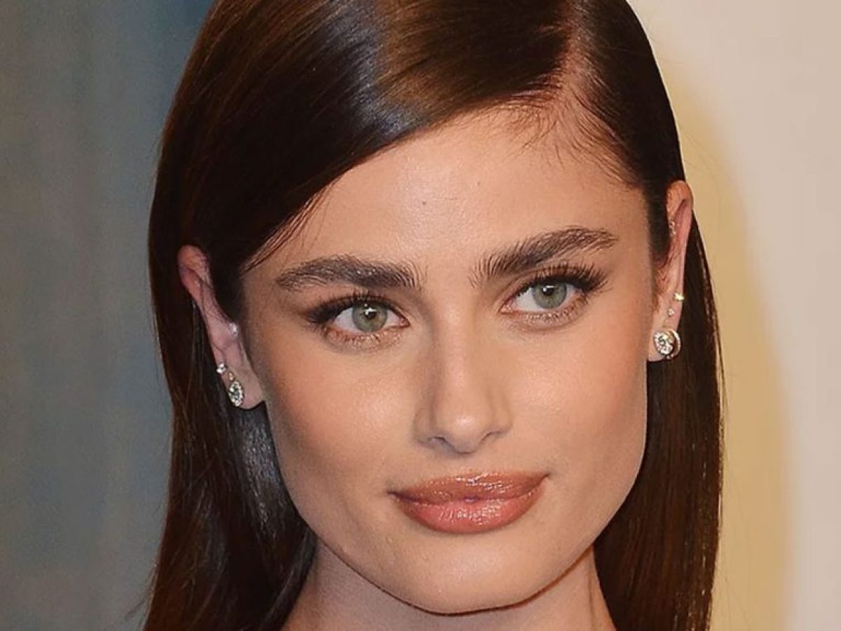 5 έξυπνα beauty tricks για να φαίνονται τα μάτια σου πιο μεγάλα & φωτεινά