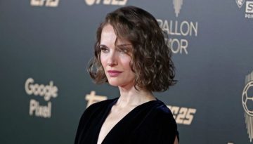 &Gamma;&iota;&alpha;&tau;ί &tau;&omicron; curly bob &epsilon;ί&nu;&alpha;&iota; &eta; &pi;&iota;&omicron; &alpha;&pi;&epsilon;&lambda;&epsilon;&upsilon;&theta;&epsilon;&rho;&omega;&tau;&iota;&kappa;ή &alpha;&pi;ό&phi;&alpha;&sigma;&eta; &pi;&omicron;&upsilon; &mu;&pi;&omicron;&rho;&epsilon;ί&sigmaf; &nu;&alpha; &pi;ά&rho;&epsilon;&iota;&sigmaf; &gamma;&iota;&alpha; &tau;&alpha; &mu;&alpha;&lambda;&lambda;&iota;ά &sigma;&omicron;&upsilon;;