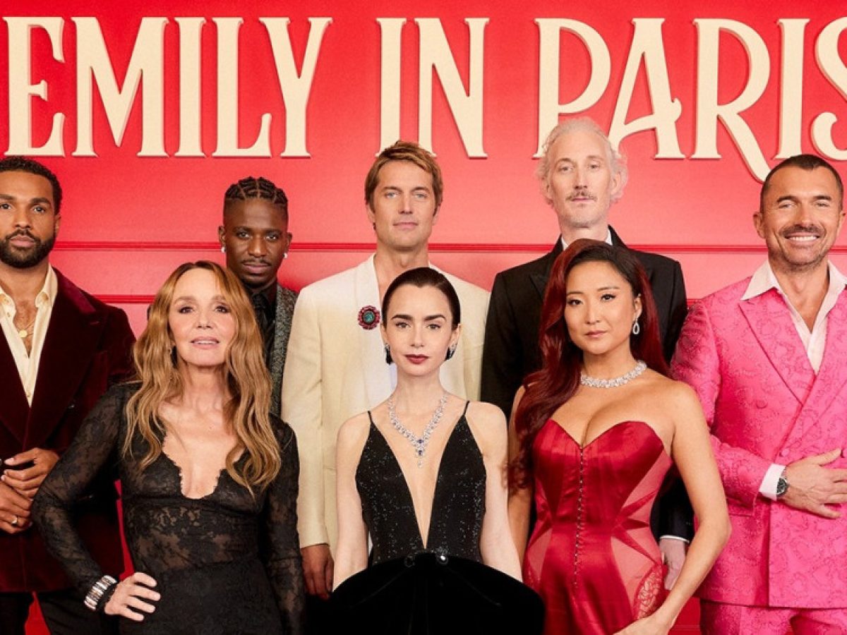 Κι άλλος Έλληνας σχεδιαστής στο Emily In Paris (Αποκλειστικό)