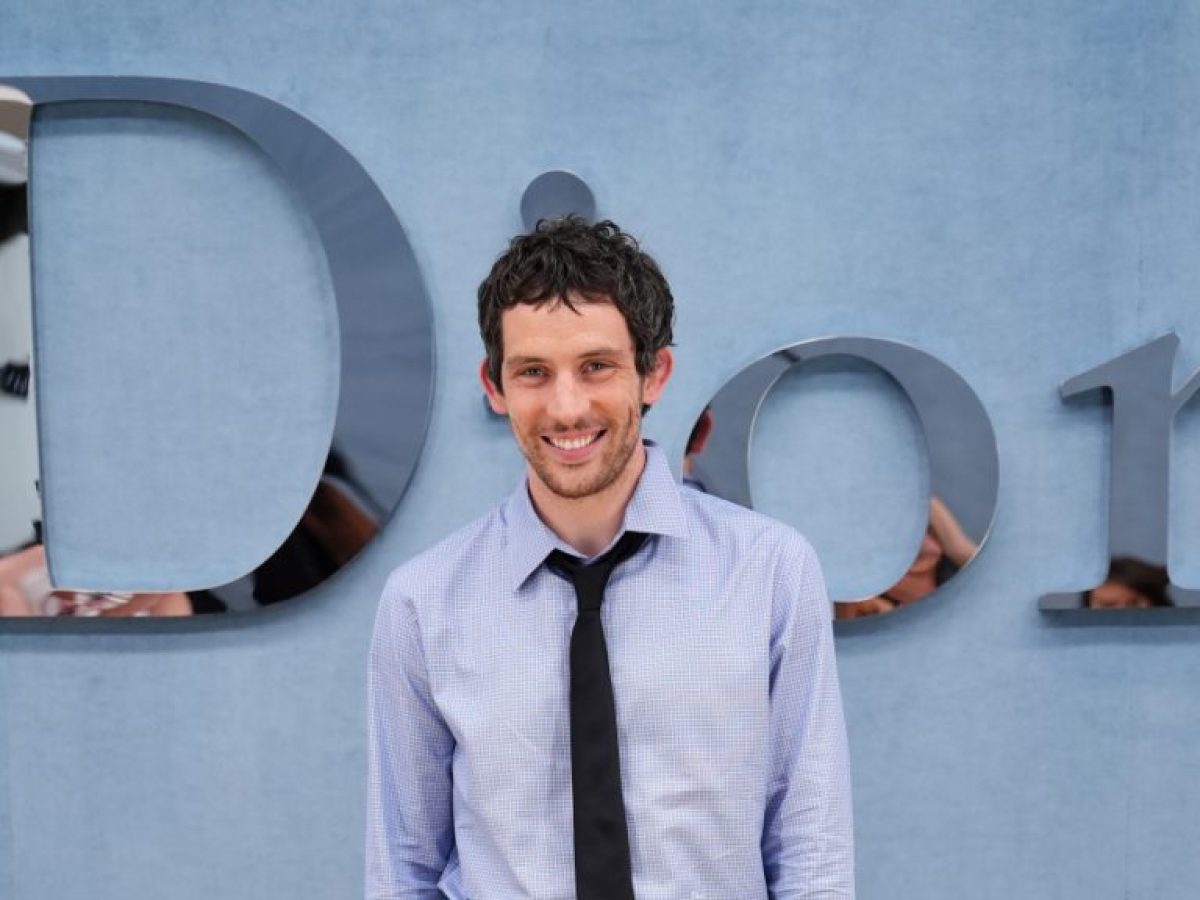 Ο Josh O’Connor είναι ο νέος brand ambassador του οίκου Dior