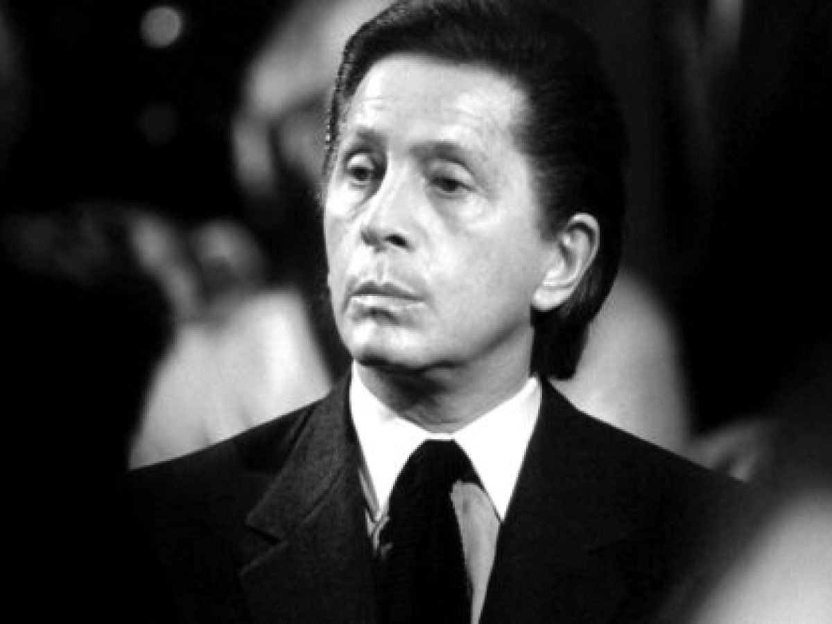 Πέθανε ο θρυλικός σχεδιαστής Valentino Garavani