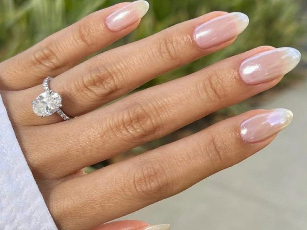 Σας αρέσουν τα nude νύχια; Αυτά είναι τα nail trends που πρέπει να ξέρετε