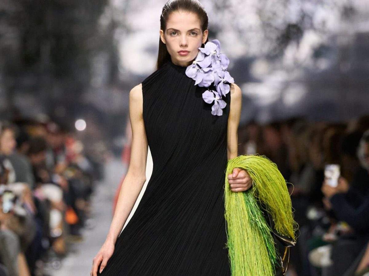 Τα ωραιότερα look από την Εβδομάδα Υψηλής Ραπτικής S/S2026