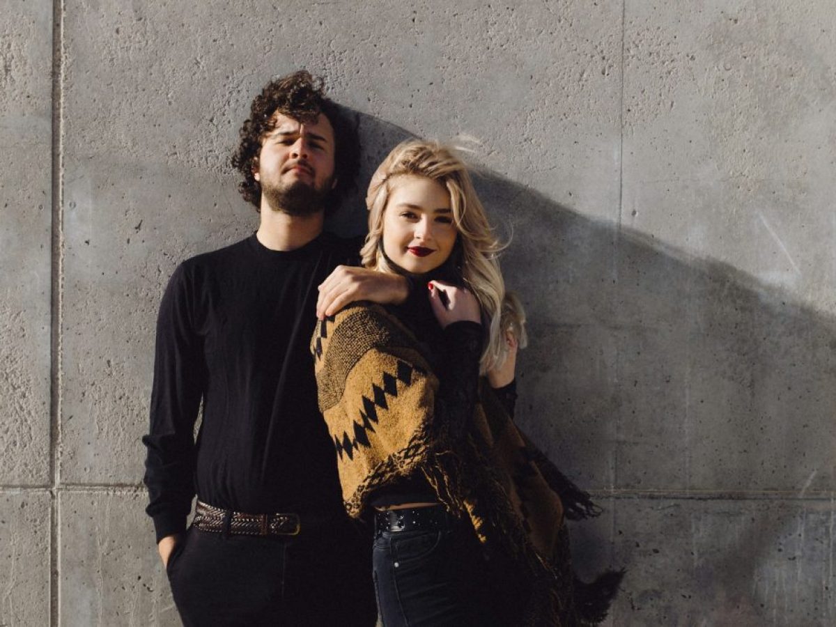 Το σημάδι που δείχνει πως μία σχέση «οδεύει στα βράχια» και η συνήθεια που δεν είναι τόσο κακή όσο νομίζουμε