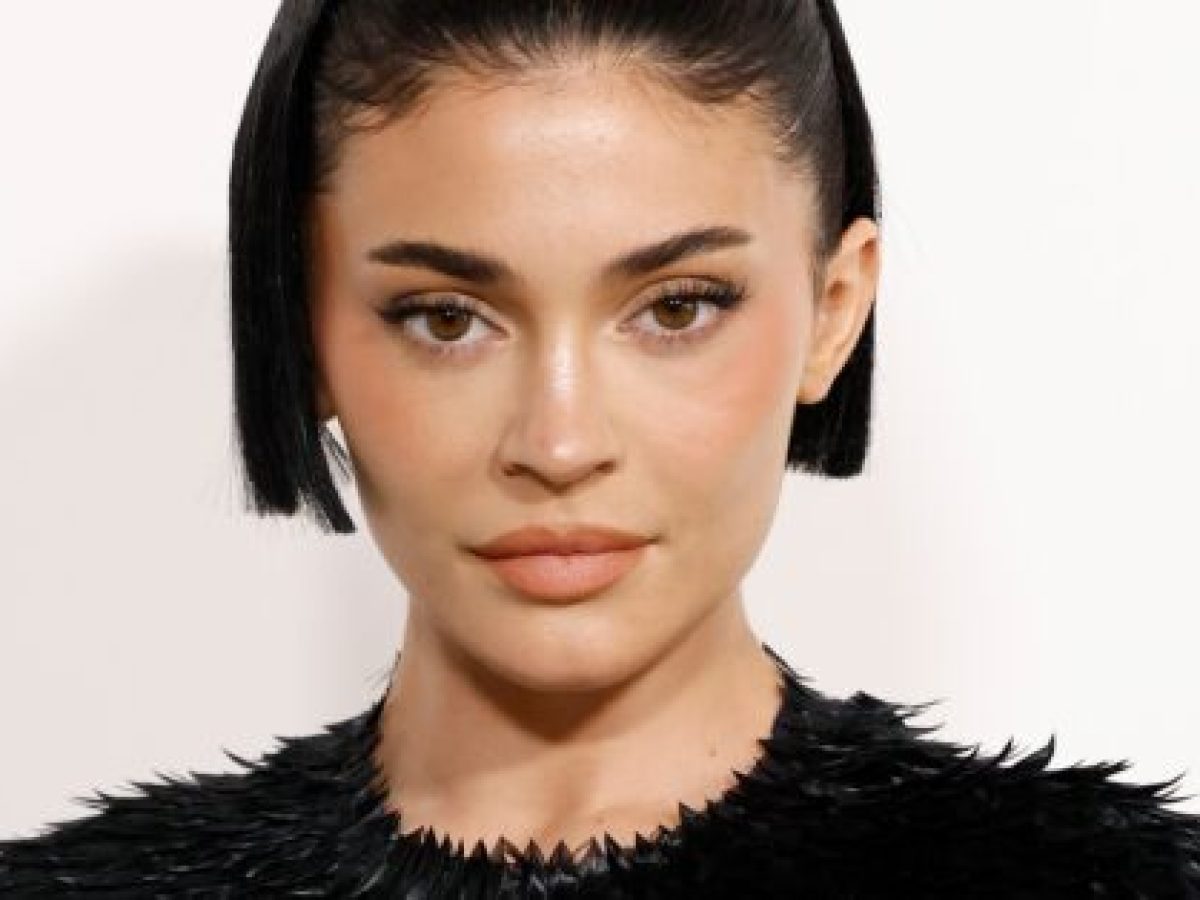 Το trick της Kylie Jenner πριν από κάθε μεγάλο event για αψεγάδιαστη επιδερμίδα