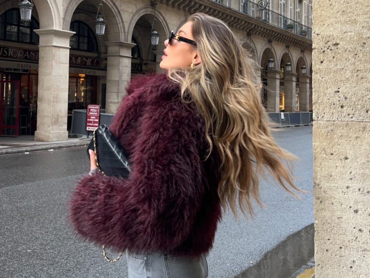 Ξηρά, θαμπά, ταλαιπωρημένα μαλλιά; Το hair reset που πρέπει να υιοθετήσετε από τον Ιανουάριο μετά τις γιορτές