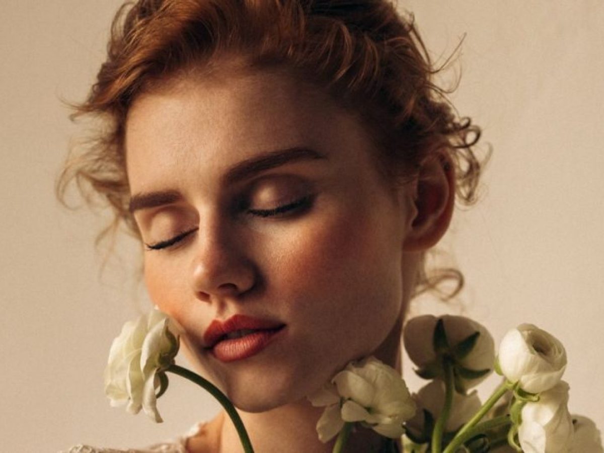 5 πολυτελή αρώματα για τα μαλλιά ιδανικά για τον χειμώνα