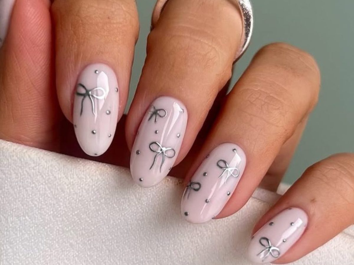 6 κομψά nail looks για να υιοθετήσετε ASAP