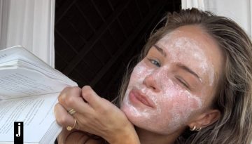 Beauté την Κυριακή: Πώς να φτιάξεις το πιο εύκολο σπιτικό scrub προσώπου