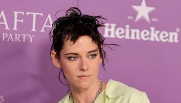 H Kristen Stewart υιοθέτησε το πιο αντισυμβατικό mullet που έχουμε δει μέχρι τώρα