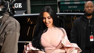 Kim Kardashian: Η ροζ εμφάνιση όλο νόημα μετά τις φήμες για σχέση με τον Lewis Hamilton