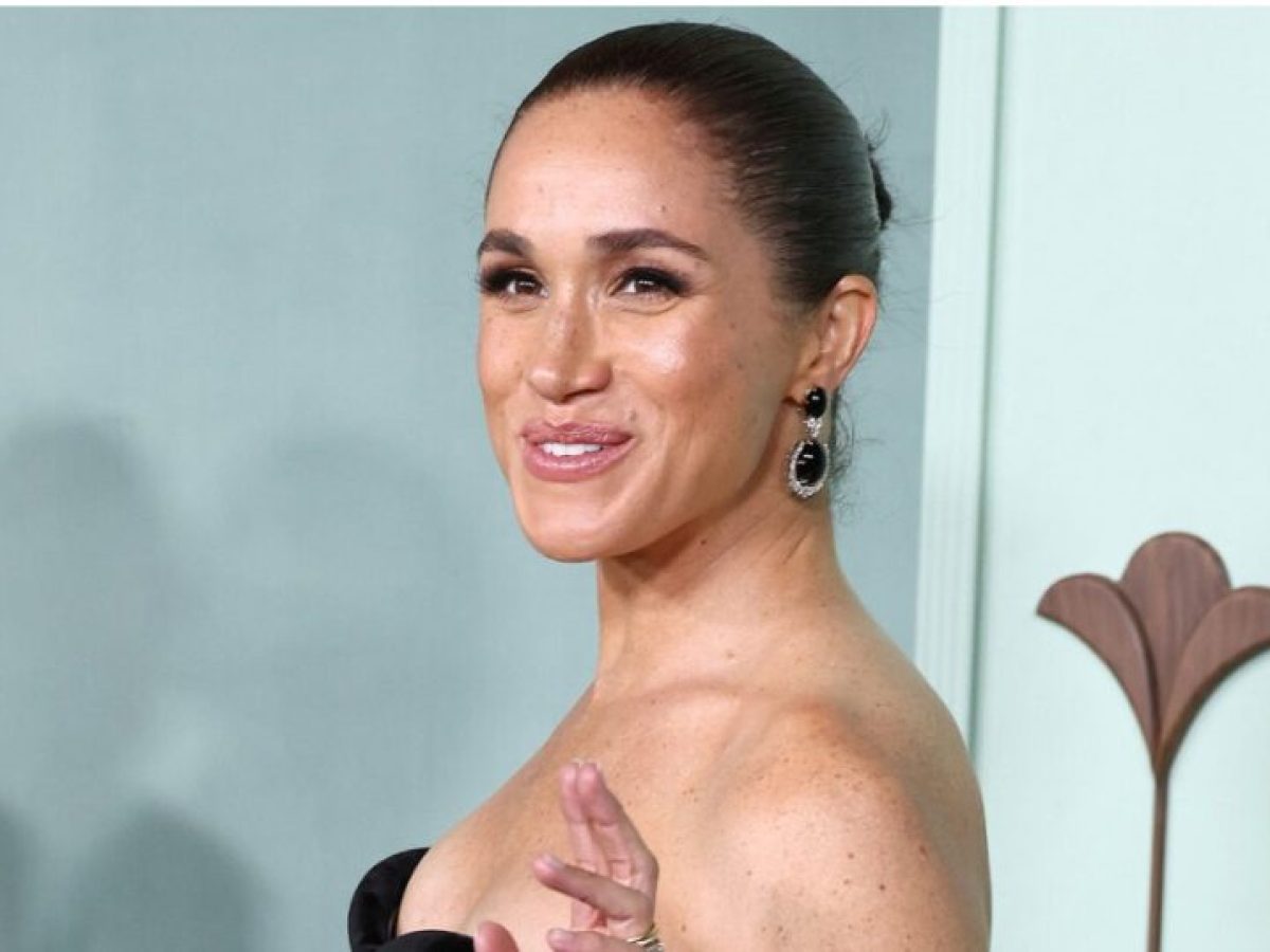 Meghan Markle: Σόλο αλλά άκρως εντυπωσιακή εμφάνιση με  Old Hollywood glamour