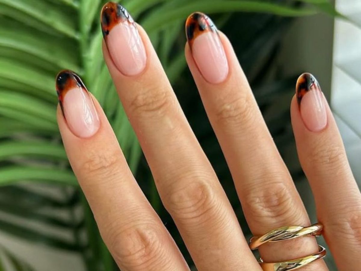 Αυτό είναι το nail design που θα βλέπετε παντού φέτος