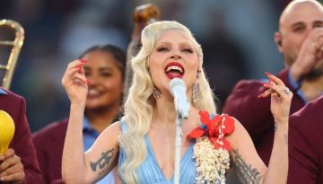 Η Lady Gaga στο Super Bowl half time show υιοθέτησε το απόλυτο Latin beauty look