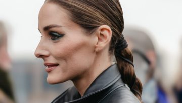 Η Olivia Palermo μας έδωσε την πιο stylish ιδέα για να χτενίσουμε τα μαλλιά μας όταν δεν θέλουμε να τα αφήσουμε κάτω