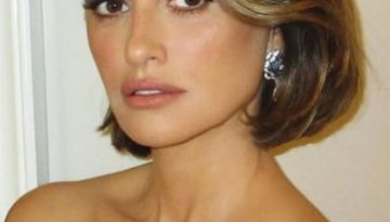 &Eta; Pen&eacute;lope Cruz &sigma;&tau;&alpha; 51 &tau;&eta;&sigmaf; &pi;&iota;&omicron; &epsilon;&nu;&tau;&upsilon;&pi;&omega;&sigma;&iota;&alpha;&kappa;ή &alpha;&pi;ό &pi;&omicron;&tau;έ &sigma;&epsilon; &epsilon;&xi;ώ&phi;&upsilon;&lambda;&lambda;&omicron; &pi;&epsilon;&rho;&iota;&omicron;&delta;&iota;&kappa;&omicron;ύ