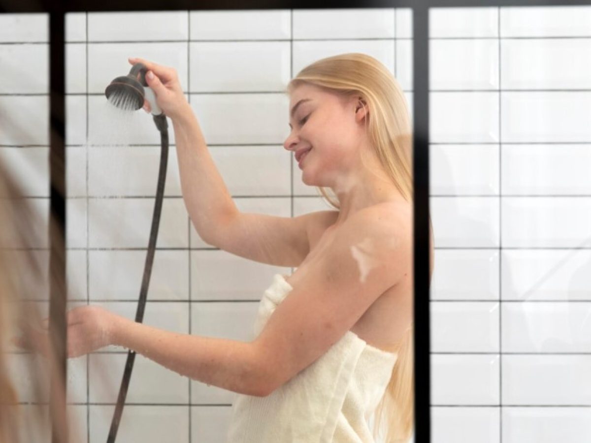 Σφουγγάρι ή χέρια: Ποιος είναι ο καλύτερος τρόπος πλυσίματος;