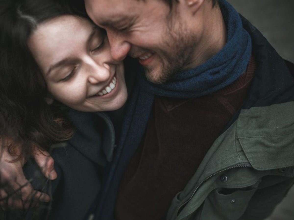 Τα αρώματα που θα τον κάνουν να σε (ξανα)ερωτευτεί