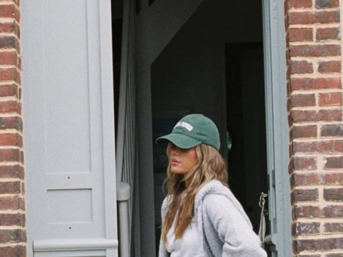 Τι παπούτσια να φορέσεις με τα baggy jeans σου – 6 επιλογές που θα το απογειώσουν