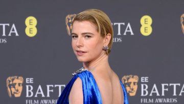 Το κομψό μακιγιάζ της βραβευμένης Jessie Buckley στα BAFTAs 2026 είχε υπογραφή Chanel – Δες τα προϊόντα που χρησιμοποίησε