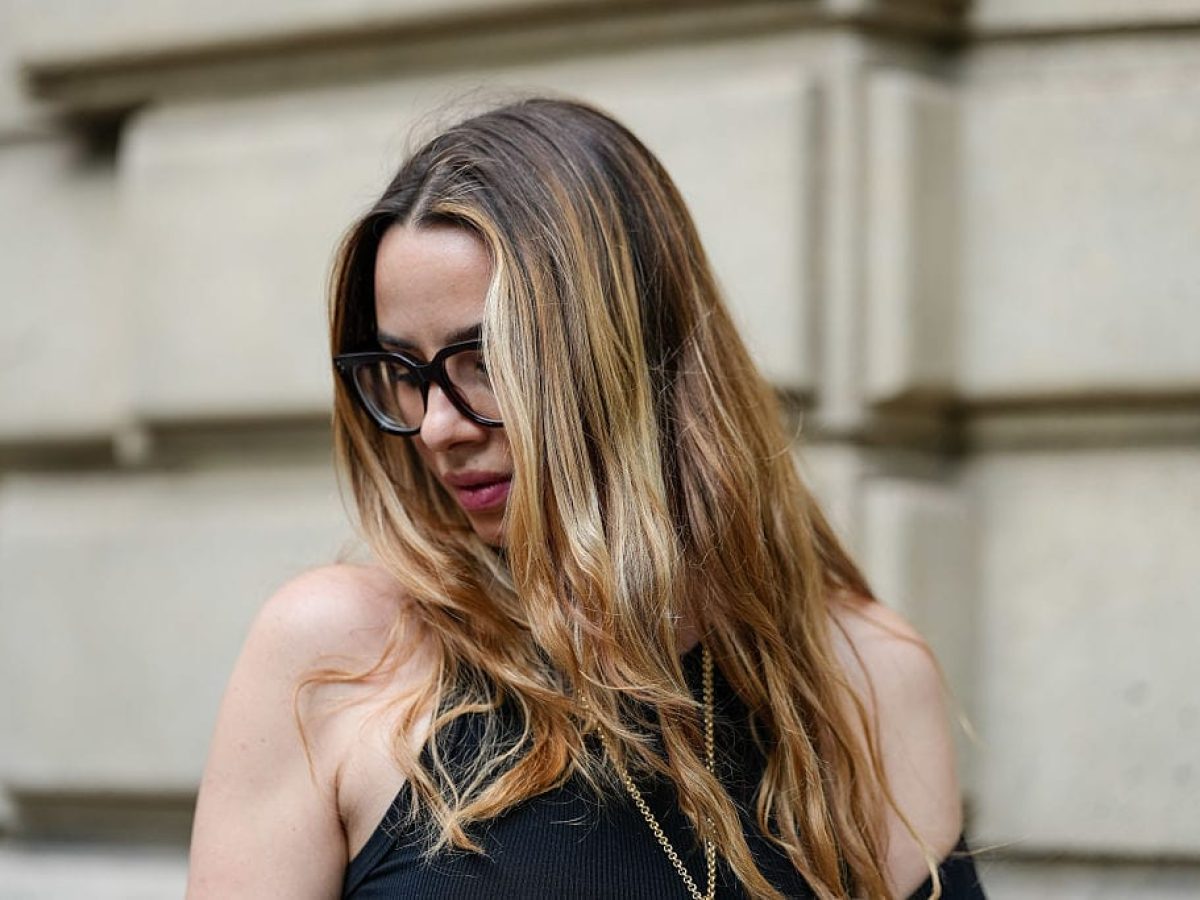 Το προϊόν των 2 ευρώ που κάνει θαύματα στα μαλλιά