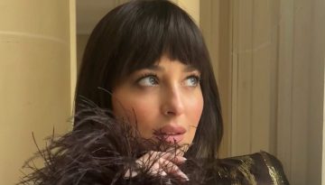 Το τετράγωνο γαλλικό της Dakota Johnson έχει μπει στη λίστα με τα mani που θα κάνουμε