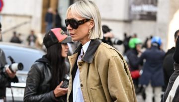 Barn jacket: Παραμένει πολύ ψηλά στο styling- πώς θα το φορέσεις την άνοιξη