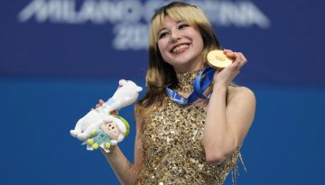 Halo hair: Τα διχρωμα μαλλιά της Alysa Liu έχουν προκαλέσει φρενίτιδα στα social media μετά τους Χειμερινούς Ολυμπιακούς του 2026