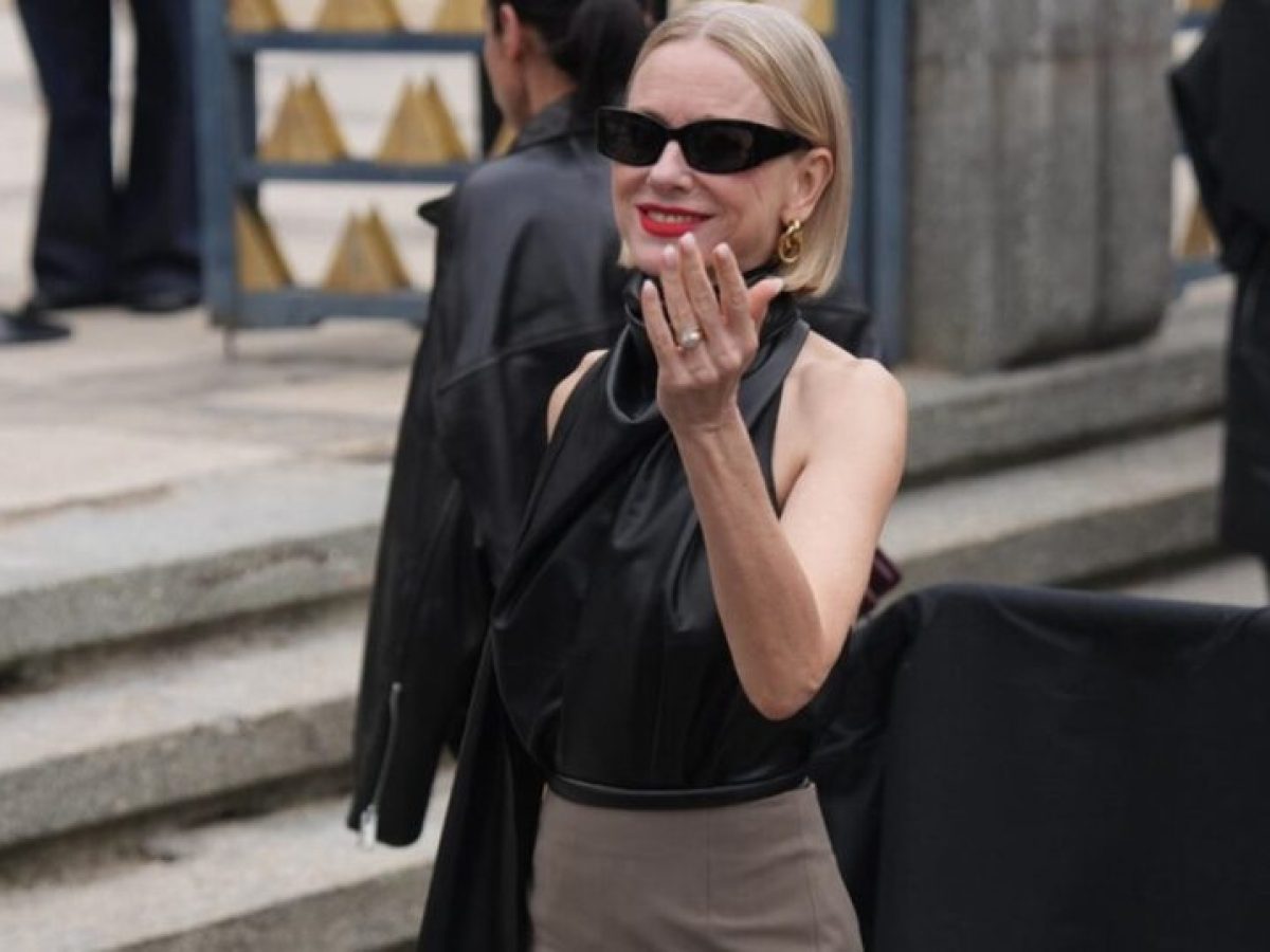 Midi φούστα: Έχει το ιδανικό μήκος για την άνοιξη και παραμένει πάντα ψηλά στα trends