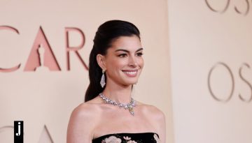 Oscars 2026: Τα ωραιότερα beauty looks στο κόκκινο χαλί