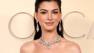 Oscars 2026: Τα πιο ακριβά κοσμήματα της βραδιάς – Από πράσινα διαμάντια 35 εκατ. δολαρίων μέχρι ιστορικά κολιέ ενός αιώνα