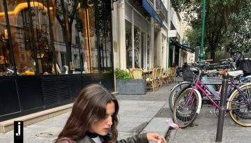 Φόρεμα & sneakers: Πώς ο πιο άνετος συνδυασμός θα γίνει το go to σύνολό σου για κάθε περίσταση
