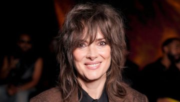 Η Winona Ryder έκανε το πιο cool boho κούρεμα – Και είναι τέλεια ιδέα για γυναίκες over 50s