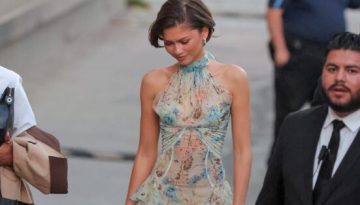 Η απίστευτη εμφάνιση της Zendaya με αιθέριο φόρεμα McQueen