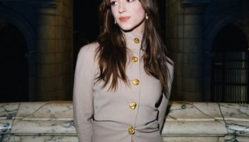 Οι εμφανίσεις των celebrities στο gala dinner της έκθεσης Schiaparelli