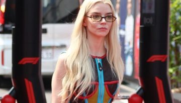 Η εντυπωσιακή εμφάνιση της Anya Taylor-Joy με vintage δερμάτινο κορσέ Jean-Paul Gaultier