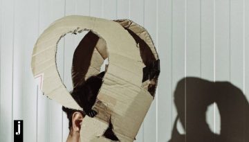 Κυκλοφόρησαν περισσότερες πληροφορίες για τις δωρεάν εκθέσεις του οίκου Maison Margiela και θέλουμε να πετάξουμε ASAP για Σαγκάη